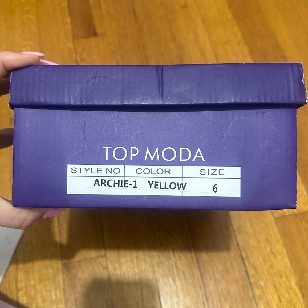 Top Moda Yellow Snake Print Heels - Picture 4 of 4